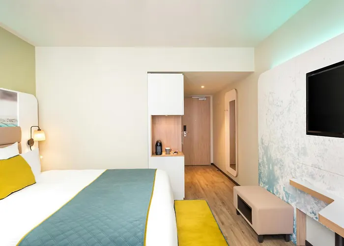 Leonardo Altona 4*